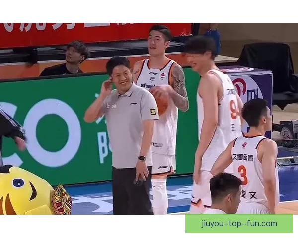 CBA最新排名揭晓 广东深圳稳前四七队争第七五队紧咬北控争十二名 CBA最新排名揭晓 广东深圳稳前四七队争第七五队紧咬北控争十二名